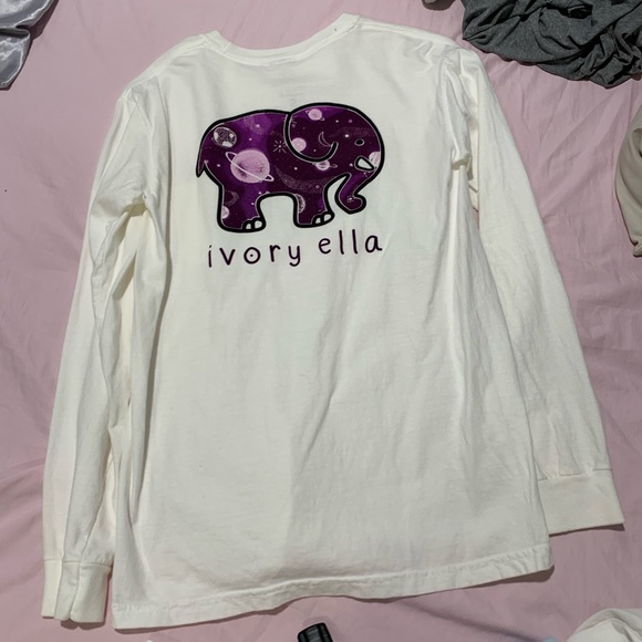 Ivory Ella elephant long sleeve - Picture 1 of 2